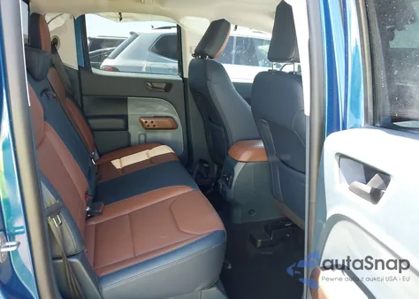 2023 Ford Maverick Lariat z USA, uszkodzony, nr VIN 3FTTW8F94PRA66139